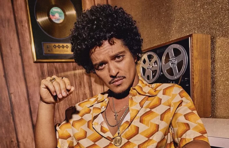Bruno Mars penyanyi